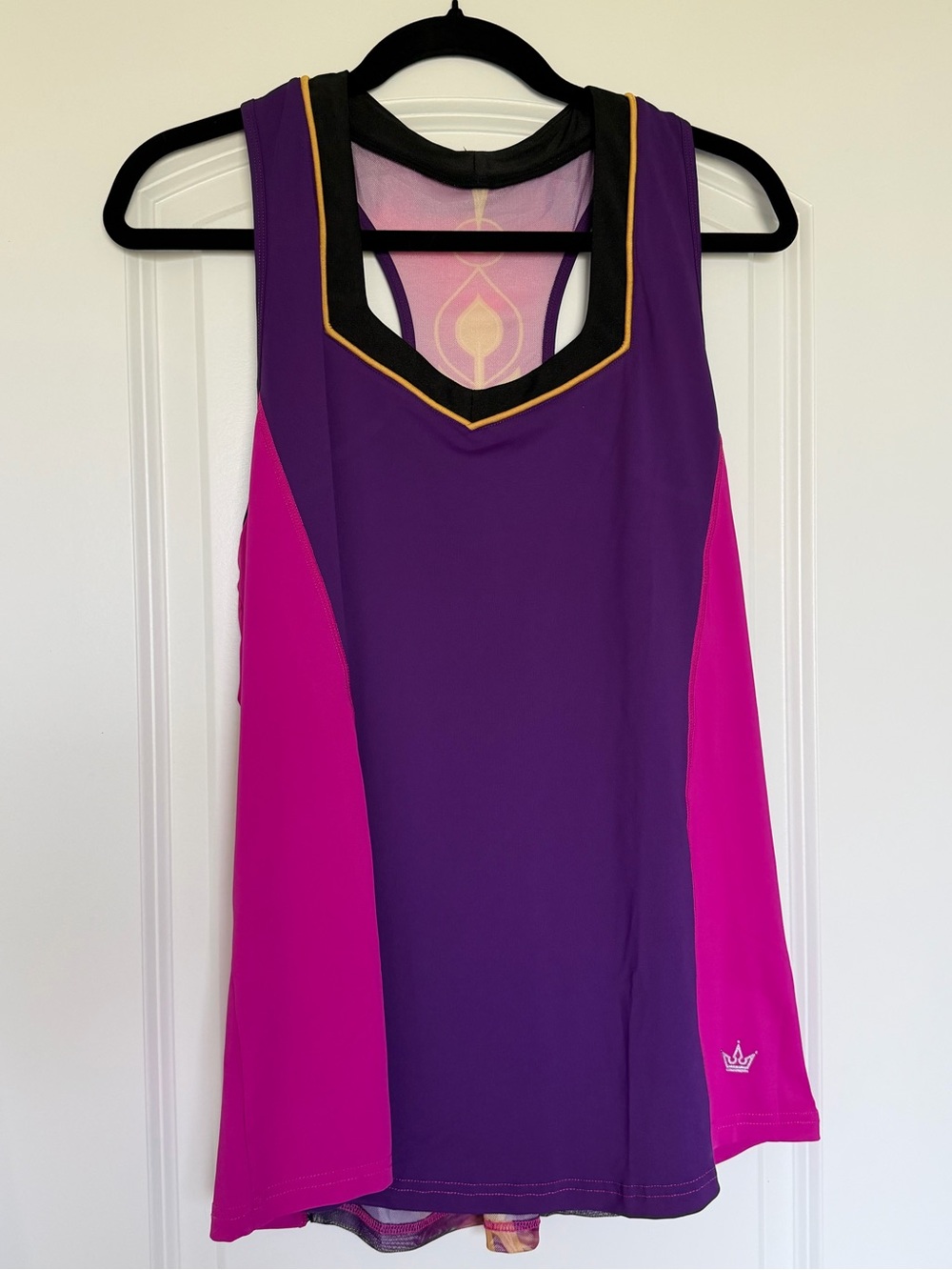 EUC Crowned Athletics Frozen Flow Tank